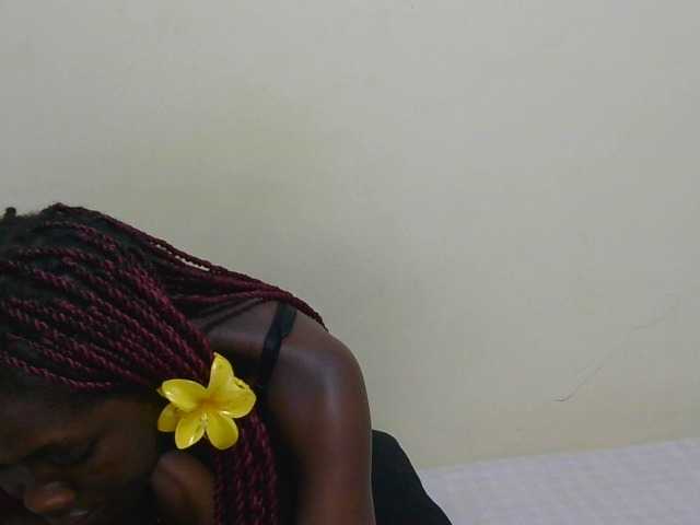 Arriana live cam on BongaCams