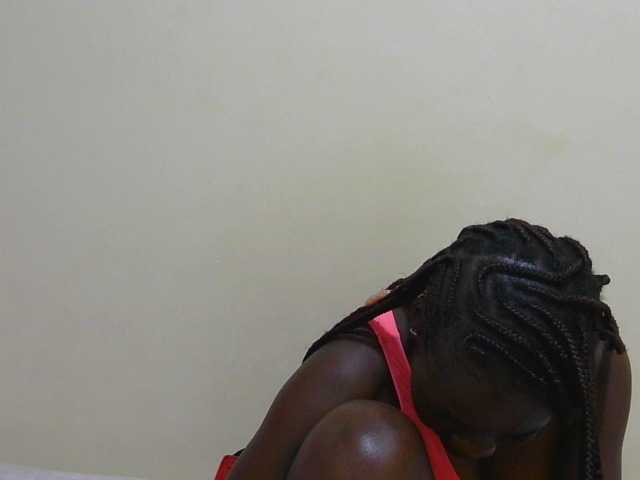 Arriana live cam on BongaCams