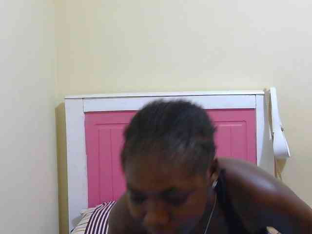 Arriana webcam