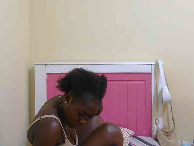 Arriana webcam