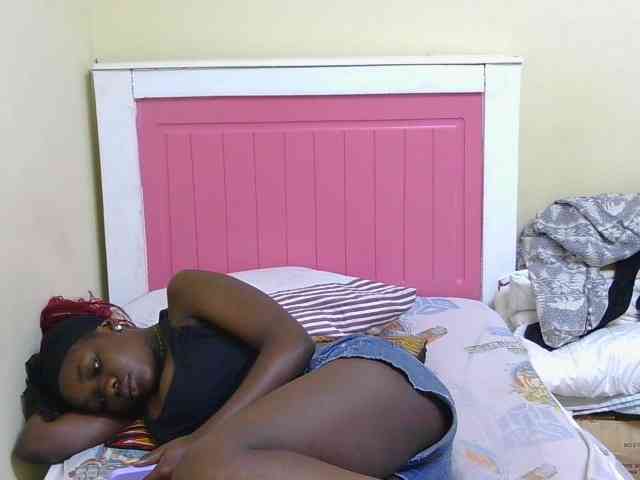 Arriana webcam