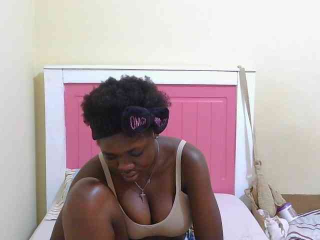 Arriana webcam