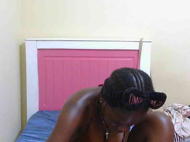 Arriana webcam