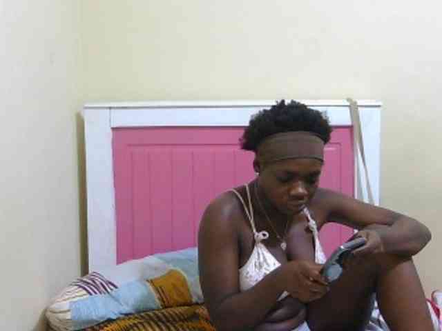 Arriana webcam