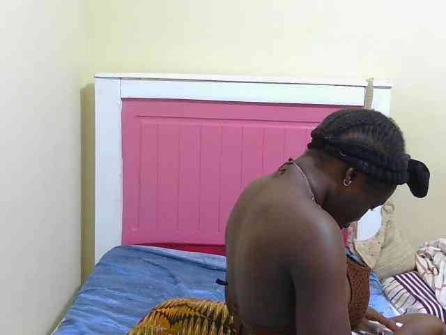 Arriana webcam