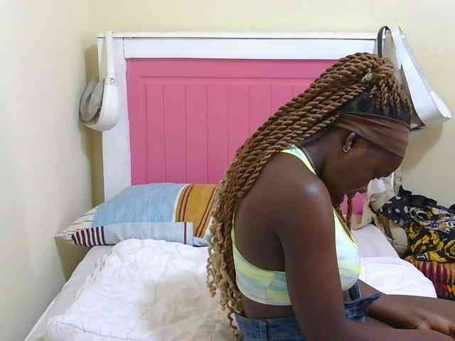 Arriana webcam