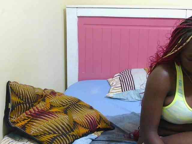 Arriana webcam