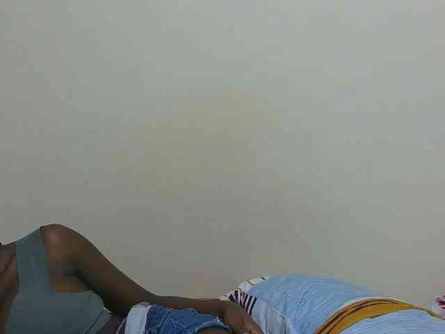 Arriana webcam