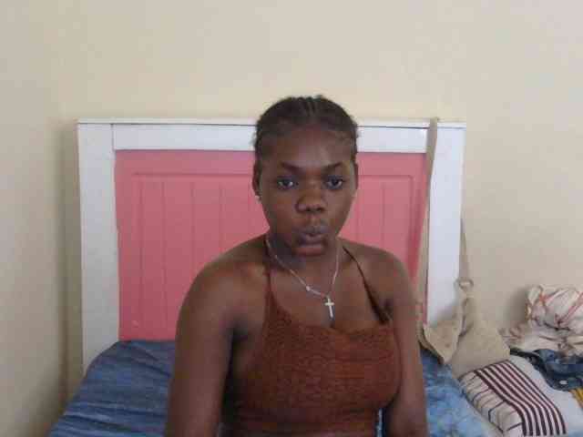 Arriana webcam