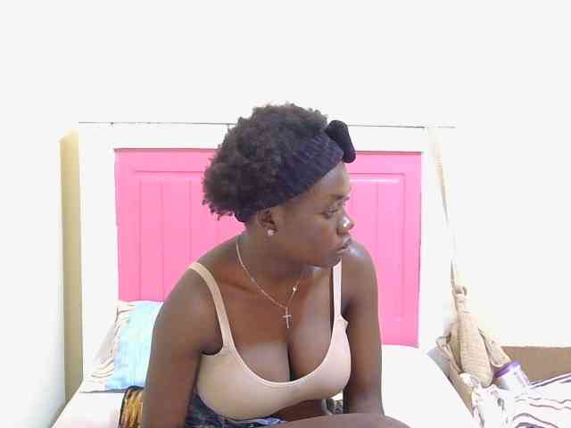 Arriana webcam