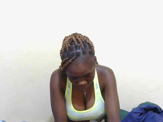Arriana Live Webcam on BongaCams