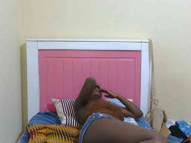 Arriana webcam