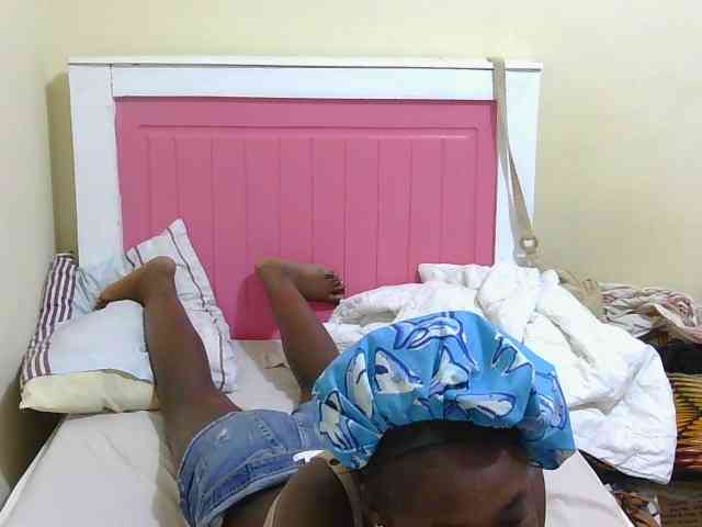 Arriana webcam