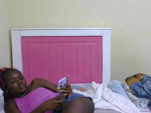 Arriana webcam