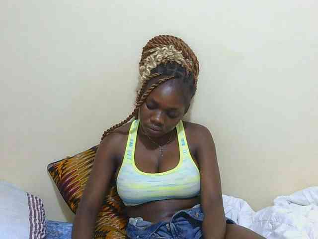 Arriana webcam