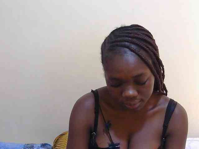 Arriana webcam