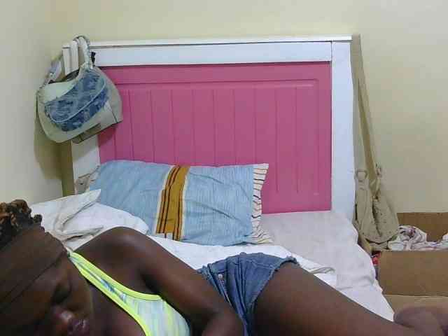 Arriana webcam