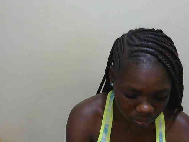 Arriana webcam