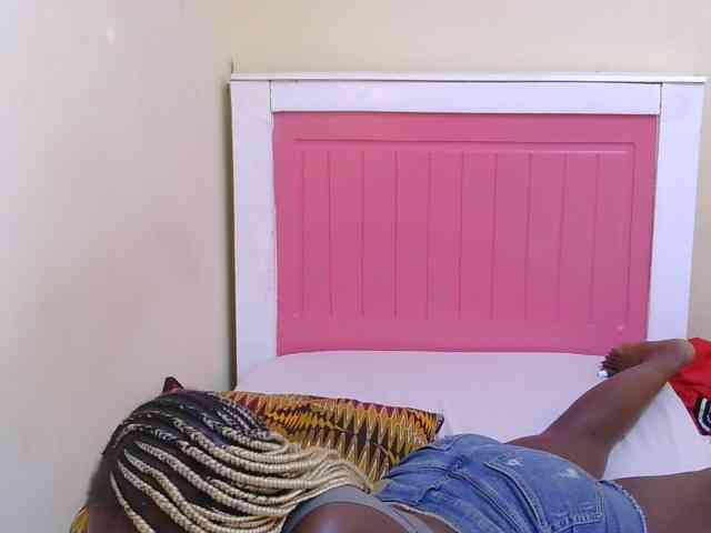 Arriana webcam