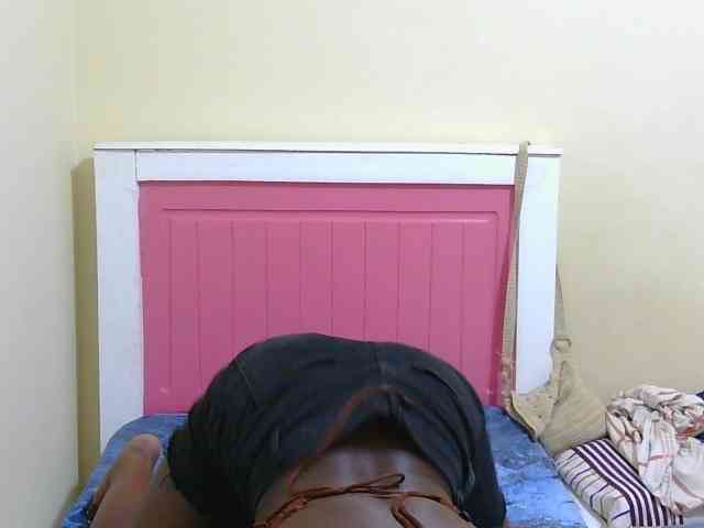 Arriana webcam