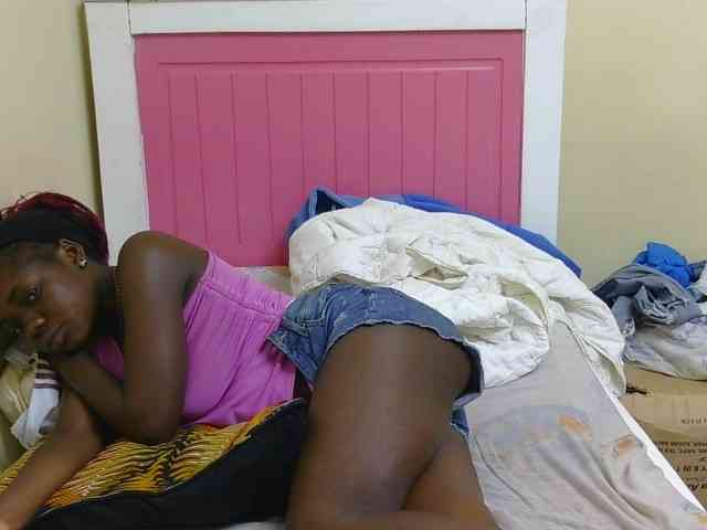 Arriana webcam