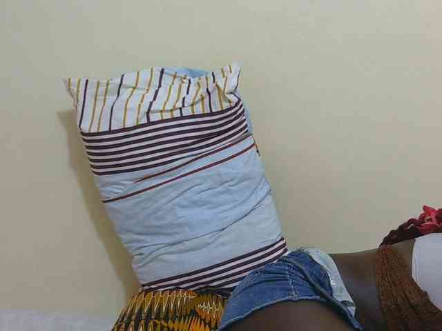 Arriana webcam