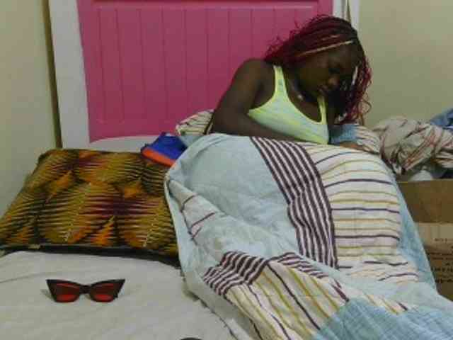 Arriana webcam