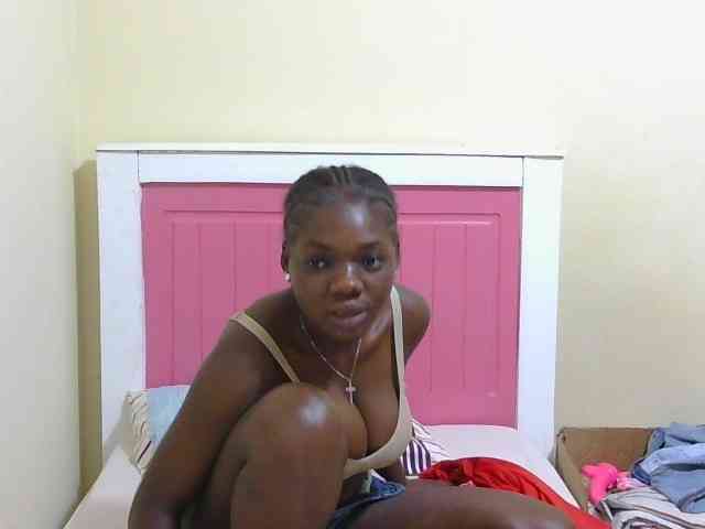 Arriana webcam