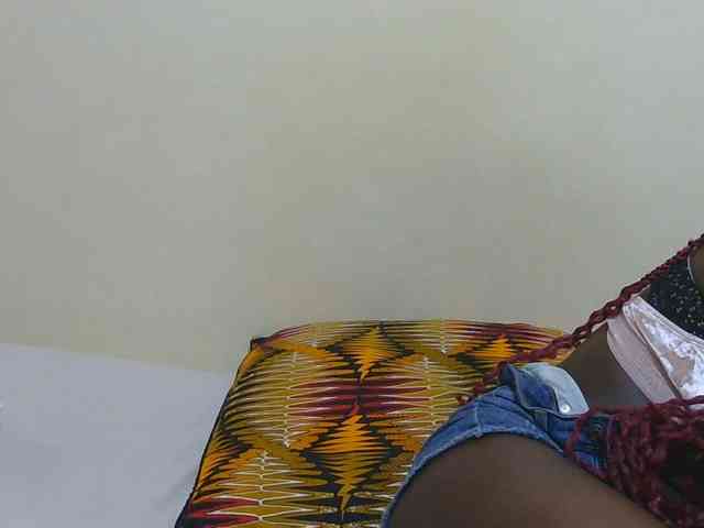 Arriana webcam