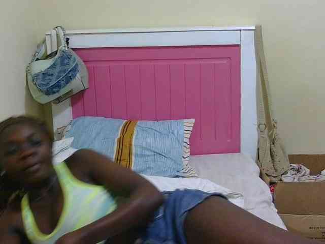 Arriana webcam