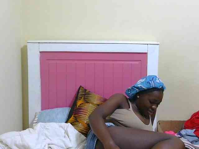 Arriana webcam