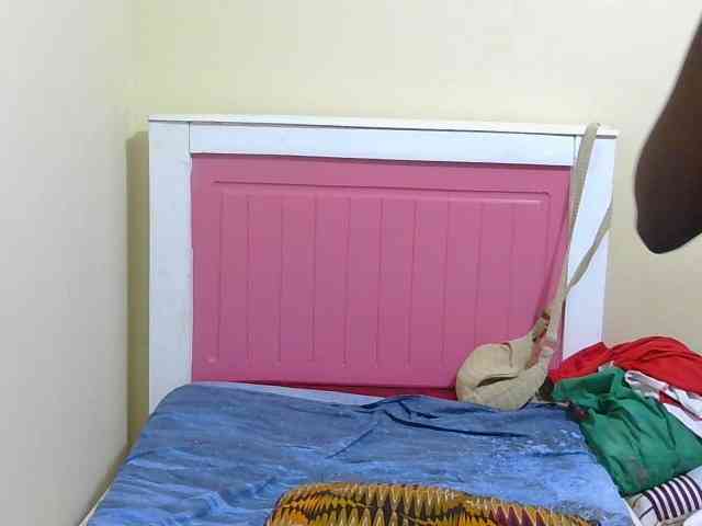 Arriana webcam