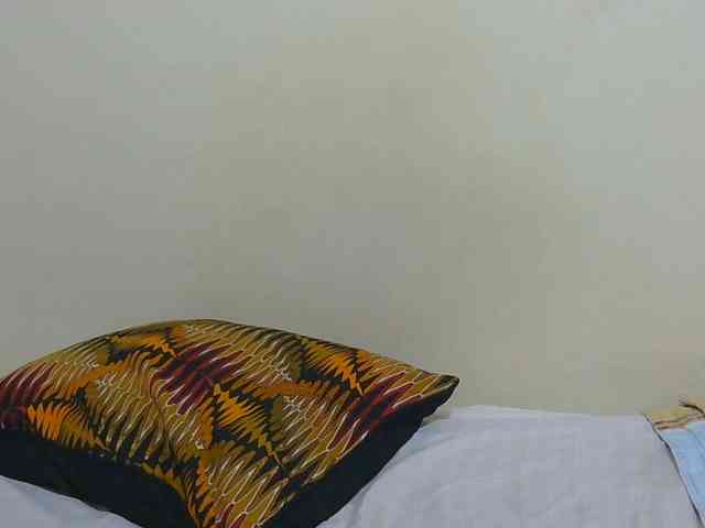 Arriana webcam