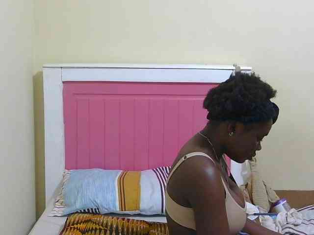 Arriana webcam