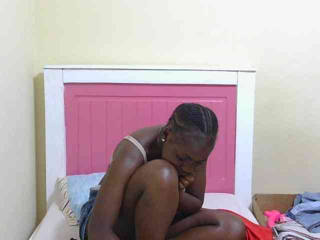 Arriana webcam