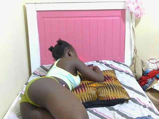 Arriana webcam