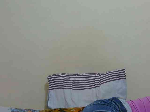Arriana webcam