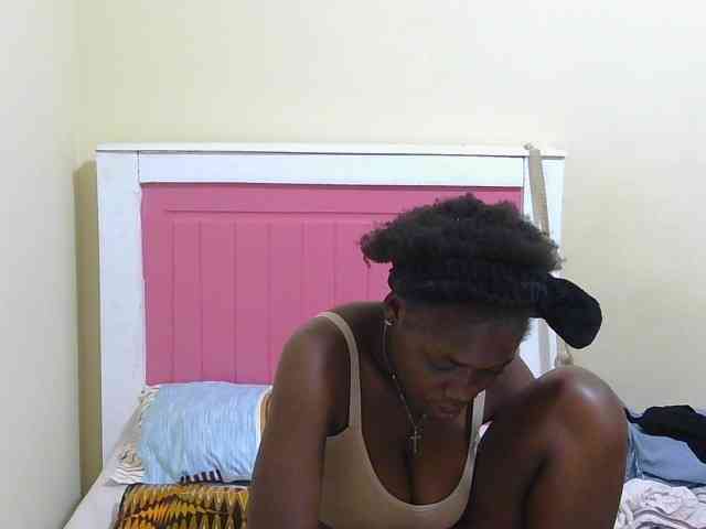 Arriana webcam