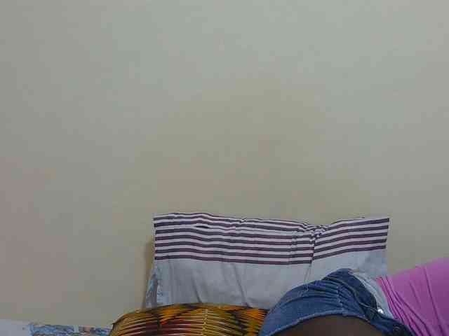 Arriana webcam