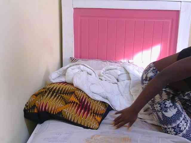 Arriana webcam