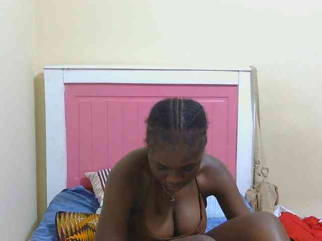 Arriana webcam