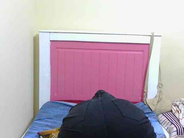 Arriana webcam
