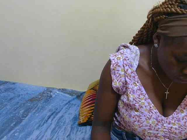 Arriana webcam