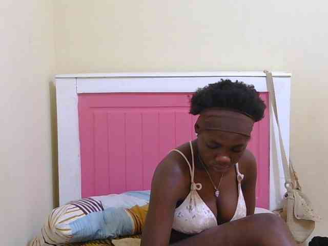 Arriana webcam