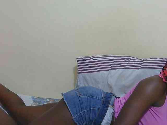 Arriana webcam