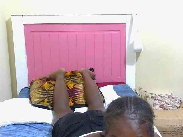 Arriana webcam