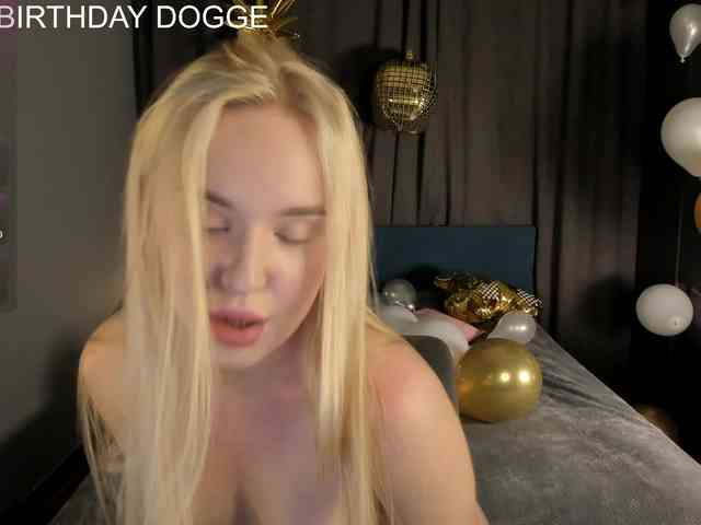 OliviaLivi webcam