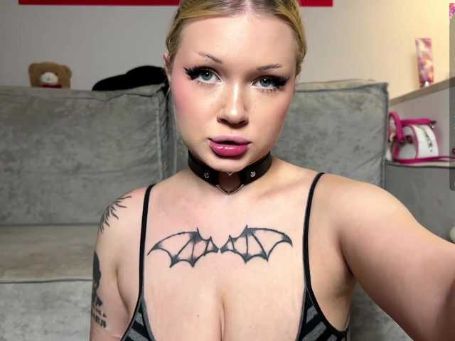 katyasana live cam on BongaCams