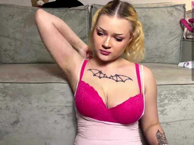 katyasana live cam on BongaCams