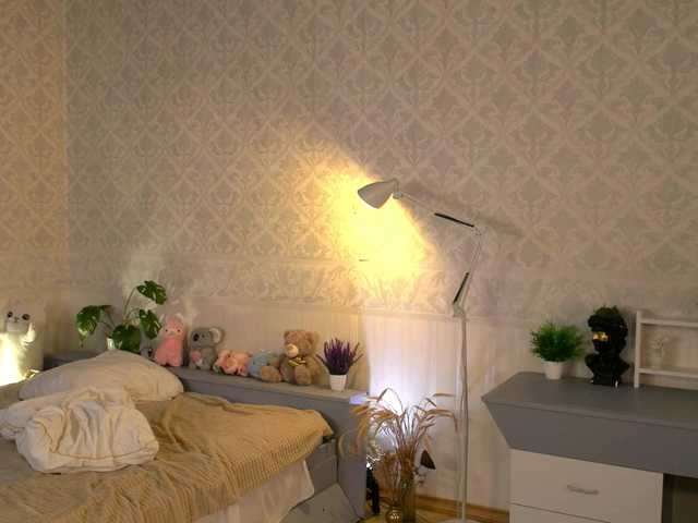 SarahRude live cam on BongaCams